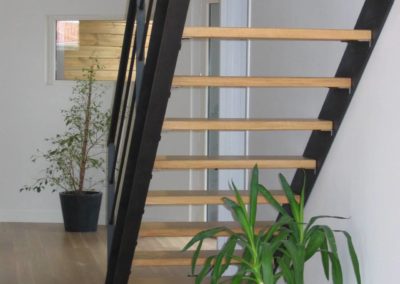 Escalier bois garde corps aluminium Le Bois Dans La Maison